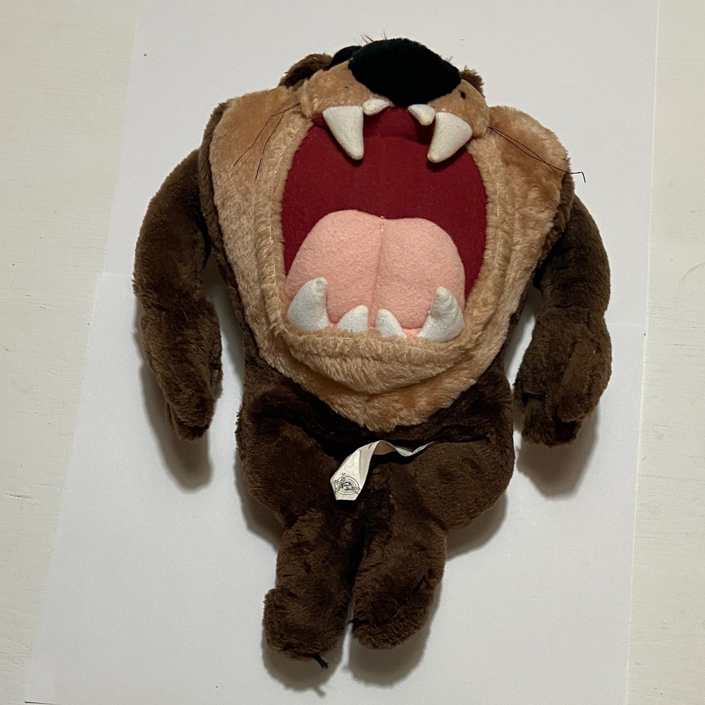 🎉FINAL PRICE🎉 1997 Tasmanian Devil Looney Tunes 16” Plush